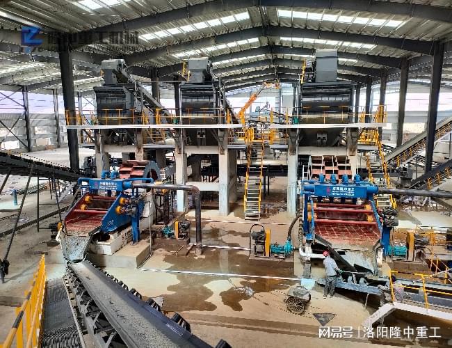 威尼斯9499登录入口石英砂生产线设备制砂工艺流程是怎样的